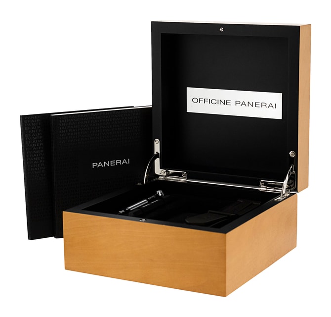 Panerai Luminor Regatta PAM00652 Image 4